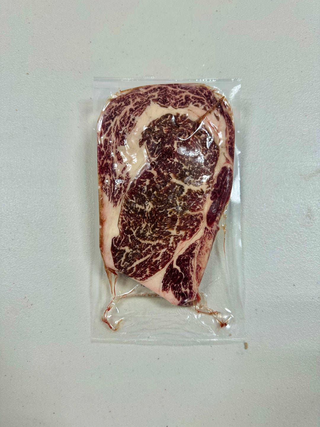 Australian Wagyu Boneless Ribeye MS: 6-7 (10oz)