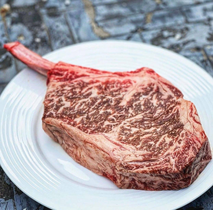 Australian Wagyu Bone-in Ribeye (Marble Score: 7+) (24oz)