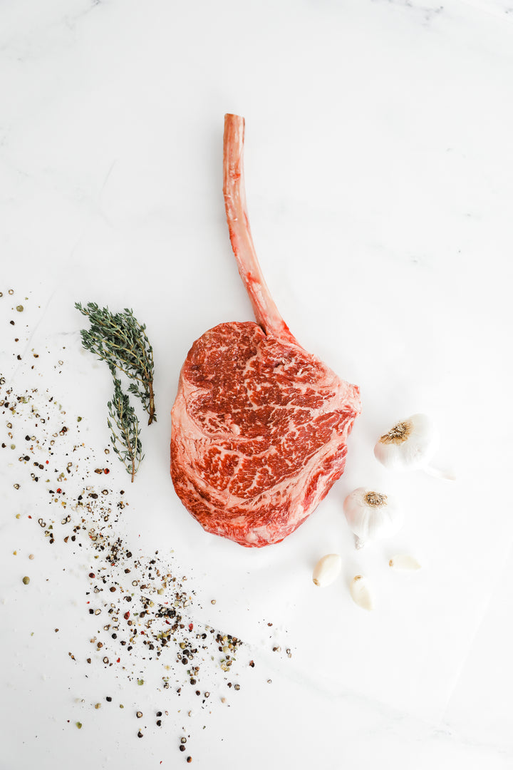 Australian Wagyu Tomahawk Ribeye (Marble Score: 5+) (30oz)